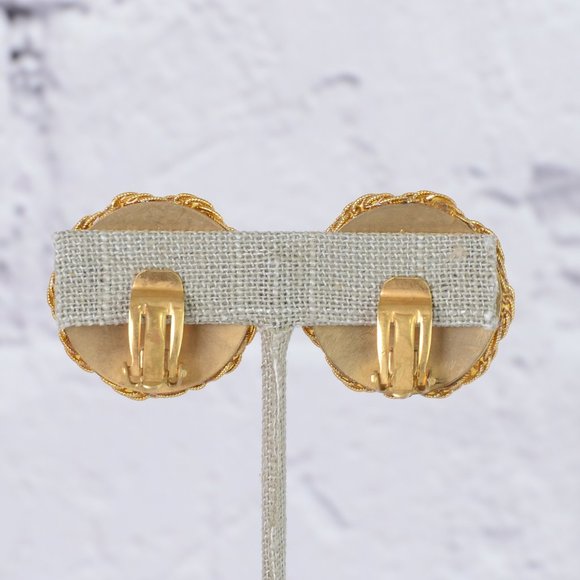 Vintage Patti Horn Pink Pearlescent Disc Earrings… - Picture 5 of 15